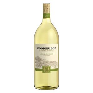 WOODBRIDGE SAUVIGNON BLANC